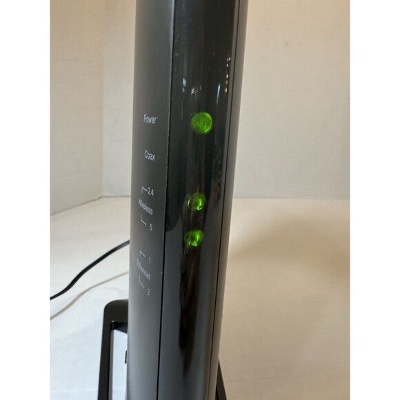 Verizon WCB6200Q Wireless Network Extender Signal Booster-Tested 2.4 GHz Wi-Fi - Picture 1 of 13